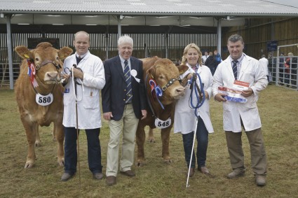 Craig Ridley (Judge) with Overall Champion & Reserve